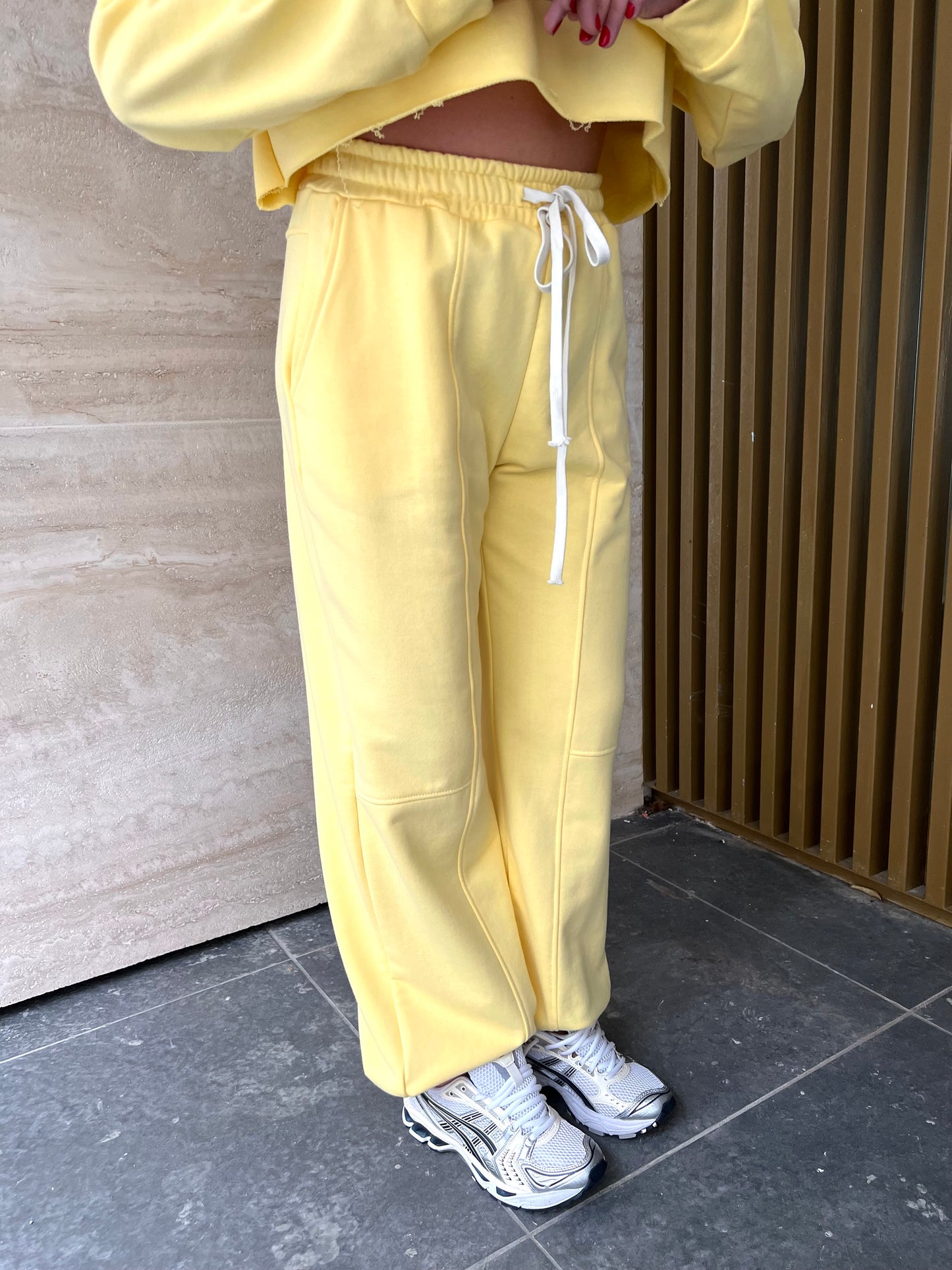 SET TUTA SPRING YELLOW