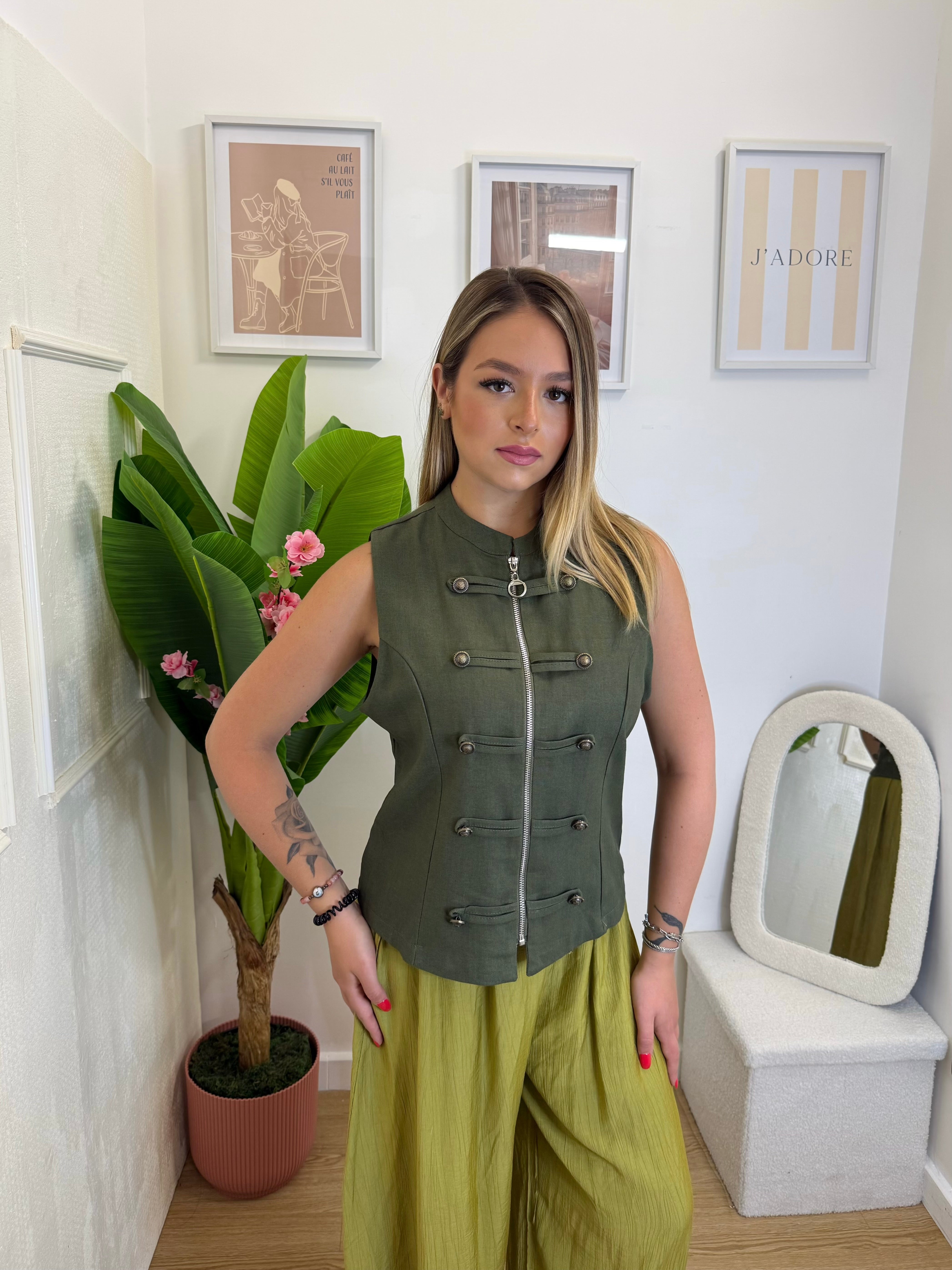 Gilet con cerniera e bottoni coreani