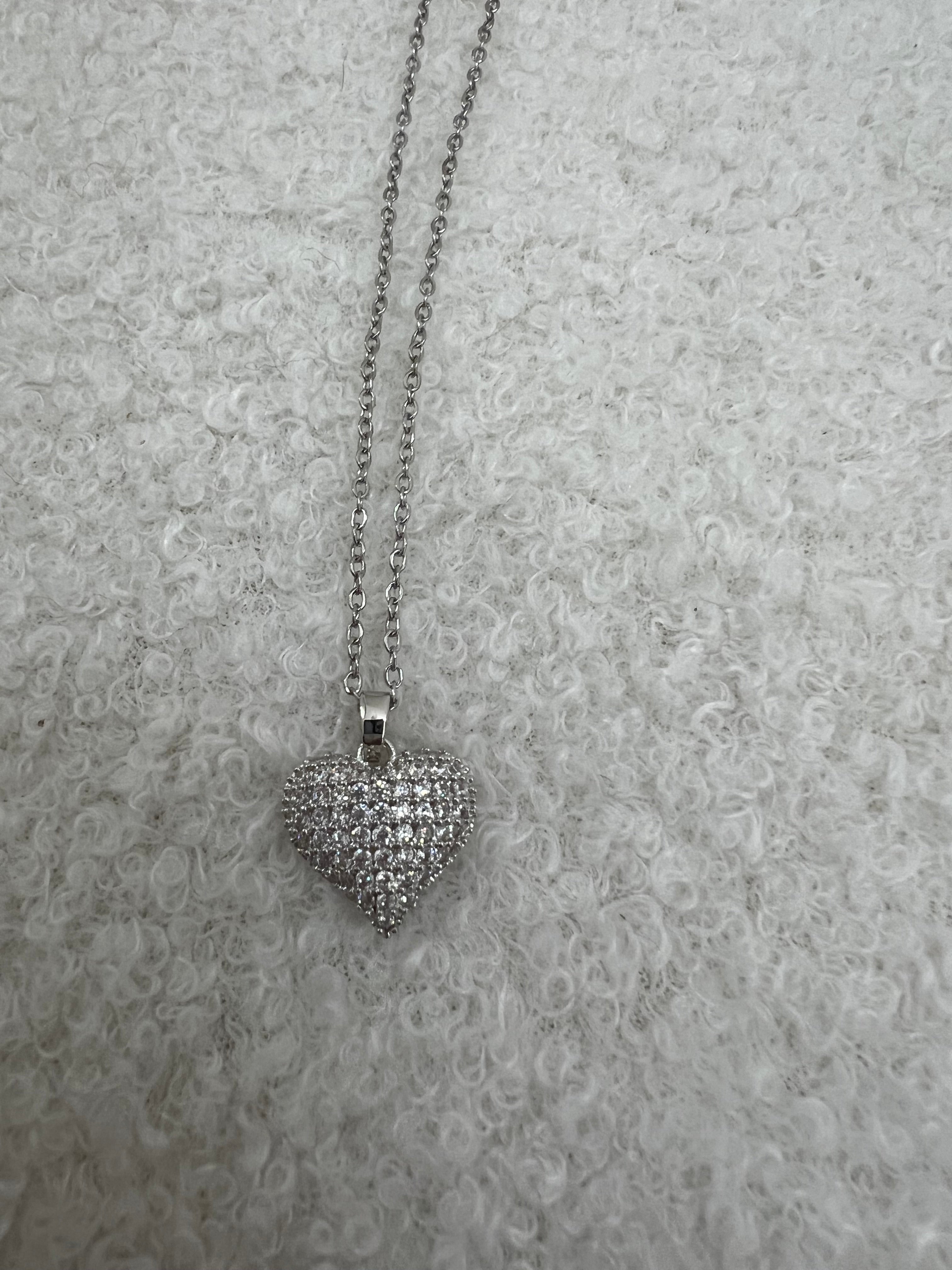 Collana cuore diamantato ￼