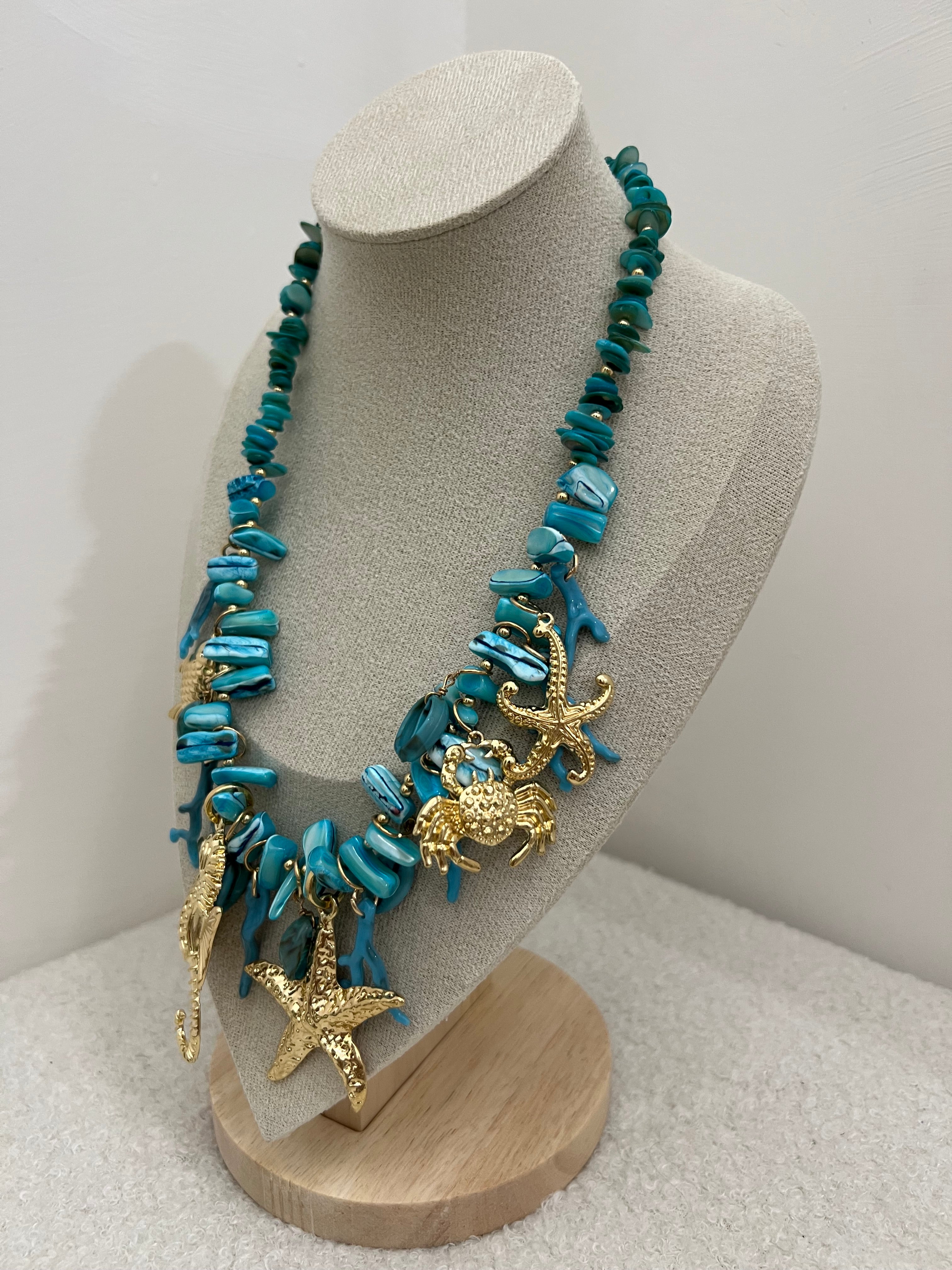 Collana corallo blu oceano